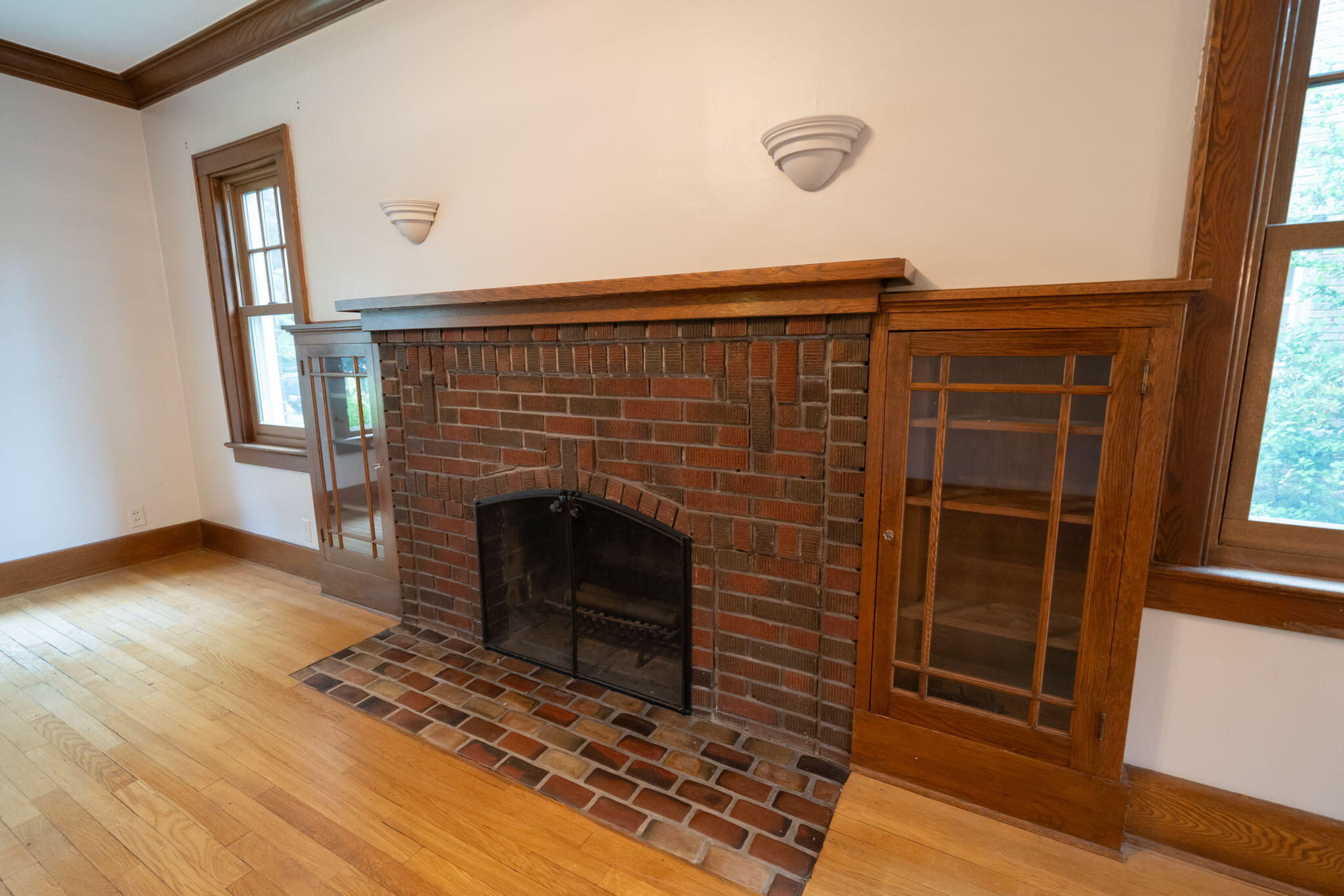 Photo 8 of 63 of 1144 East Chippewa Drive SE house