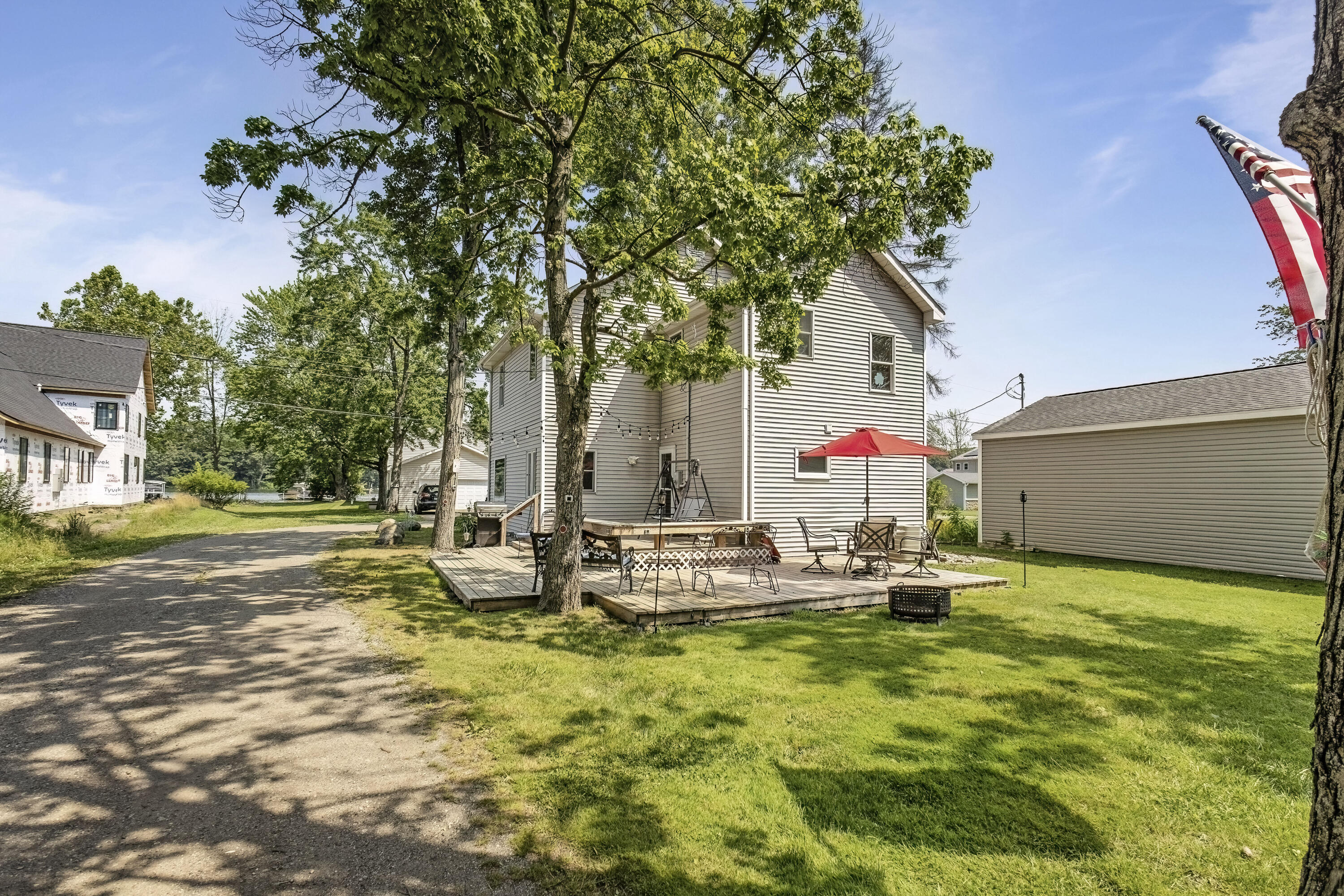 62560 Gilmore Avenue