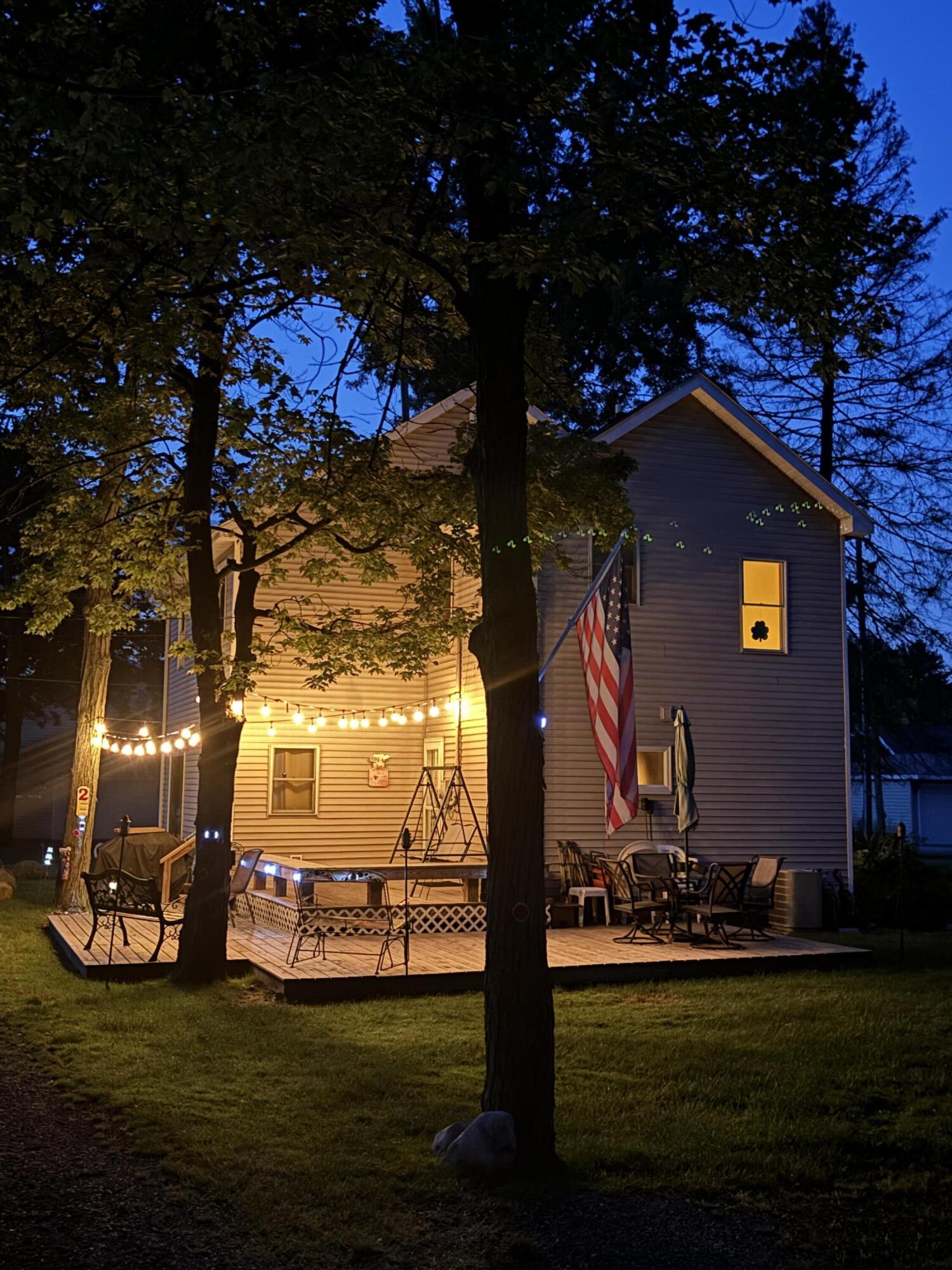 62560 Gilmore Avenue