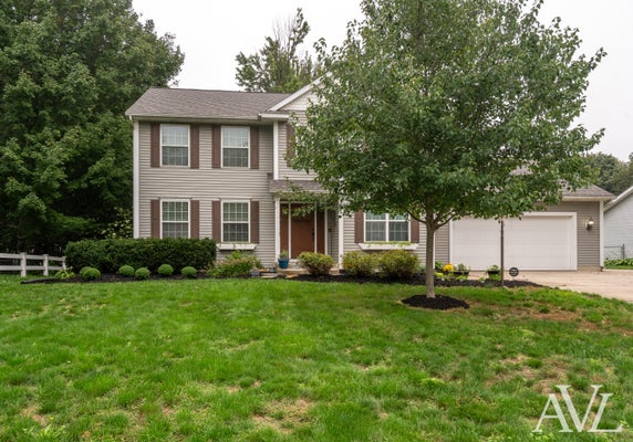 9040 CEDARVIEW AVE, JENISON, MI 49428 - Image e5bc963e8f87bc6b9934ce7ee6be9e69/742938306