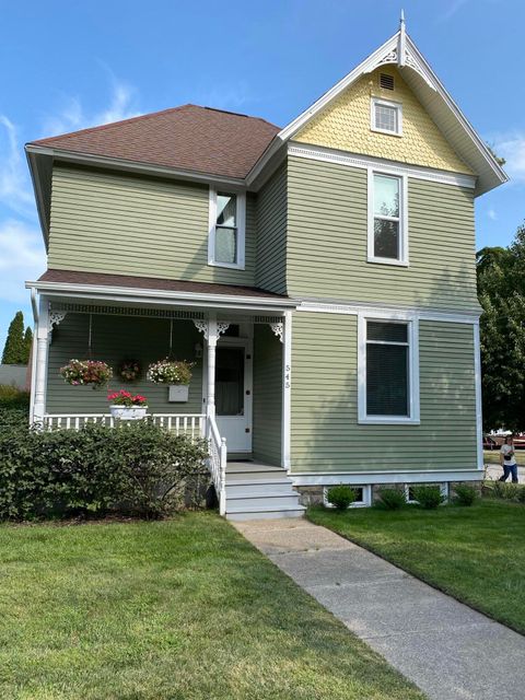 Photo of 545 Maple Street, Manistee, MI 49660 (MLS # 25049583)