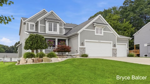 Photo for 5953 Marblehead Drive NE