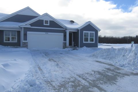 Photo of 15710 Hawley Drive #48, Grand Haven, MI 49417 (MLS # 26004650)