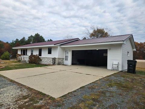 Photo of 7420 N Oceana Drive, Hart, MI 49420 (MLS # 25057420)