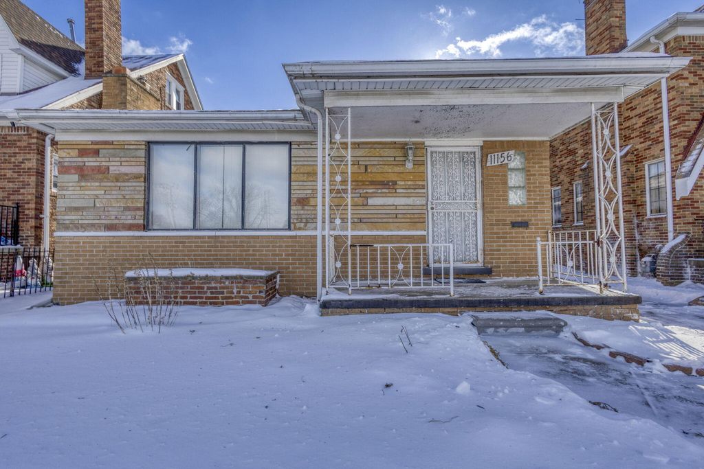 Photo of 11156 E Outer Drive E, Detroit, MI 48224 (MLS # 26003330)