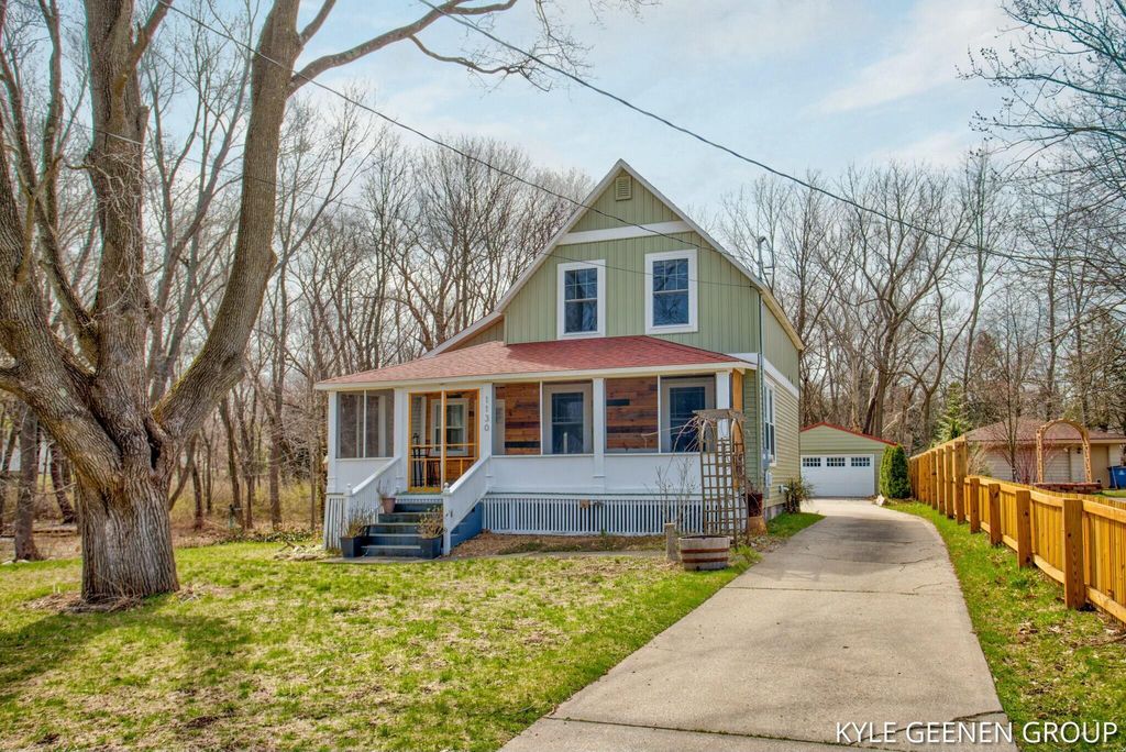 Photo of 1130 S Shore Drive, Holland, MI 49423 (MLS # 25046613)