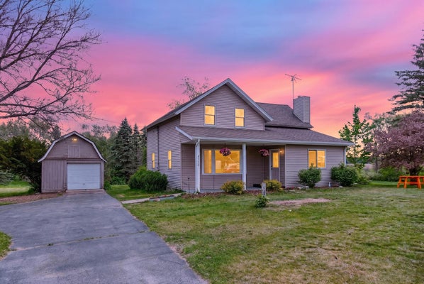 8332 5 MILE RD, MECOSTA, MI 49332 - Image e6d9e9721ac164ada8a3c53e8033dcbe/3382075412