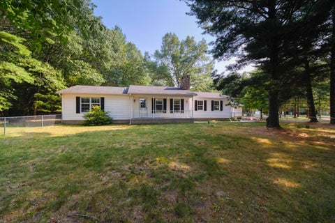 Photo of 2615 Hill Road, Manistee, MI 49660 (MLS # 26041518)