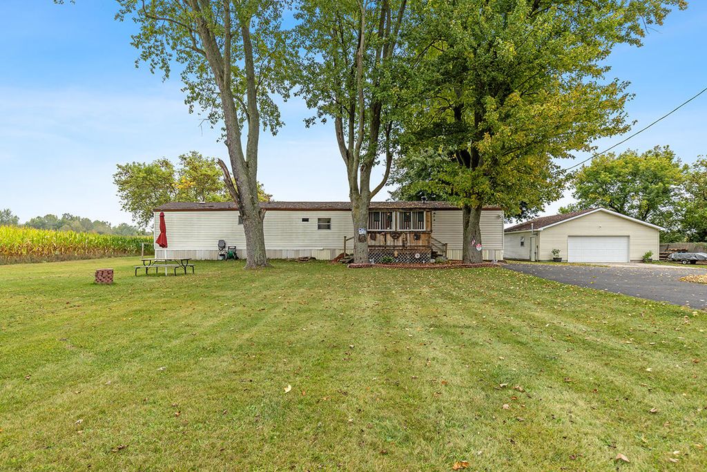 Photo of 369 S Shepherd Road, Mount Pleasant, MI 48858 (MLS # 25056397)