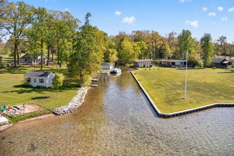 Photo for 61486 Donald Roadway W