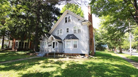 Photo of 133 N Elizabeth Street, Bellevue, MI 49021 (MLS # 25048507)