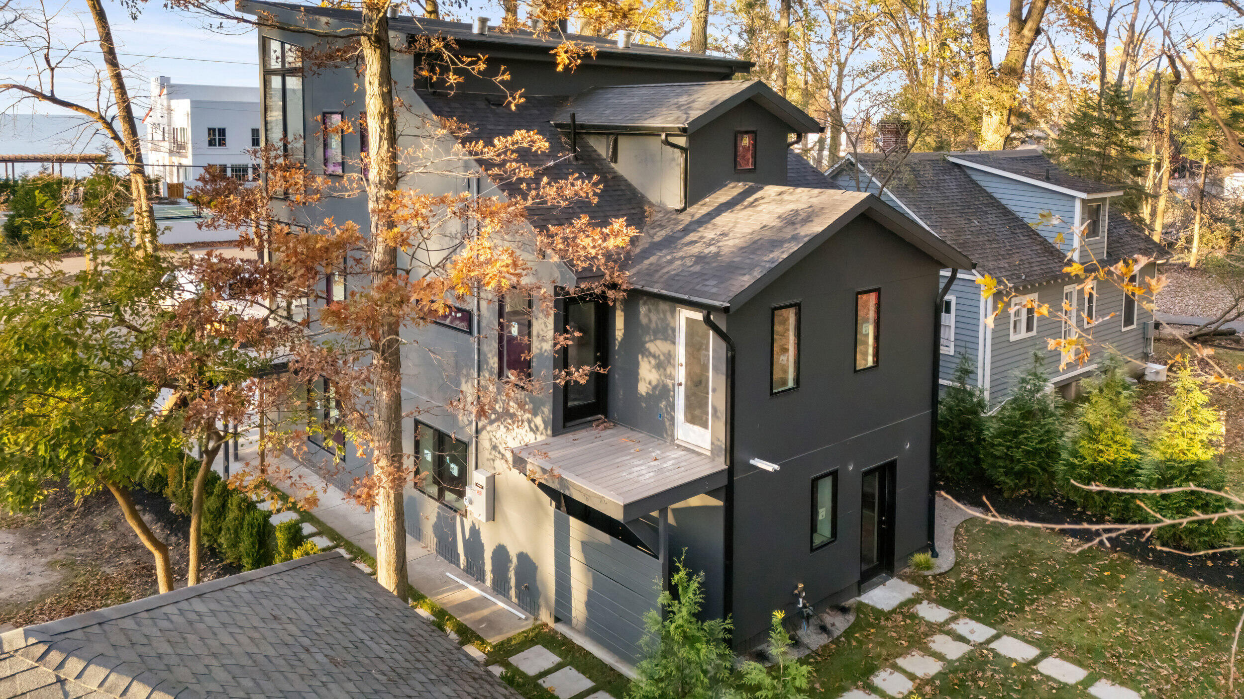 11160 Marquette Drive