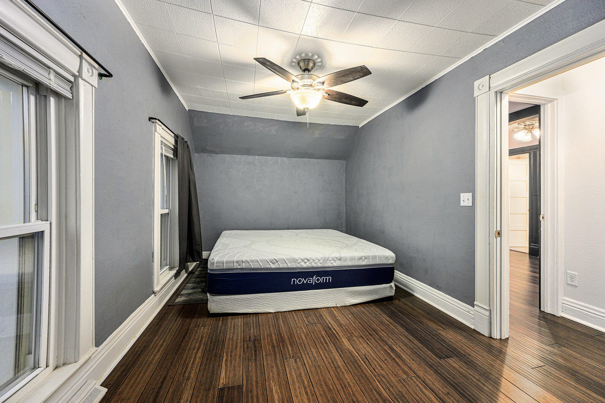 Kalamazoo, Michigan 49006, United States, 4 Bedrooms Bedrooms, ,2 BathroomsBathrooms,Residential,Active,244286