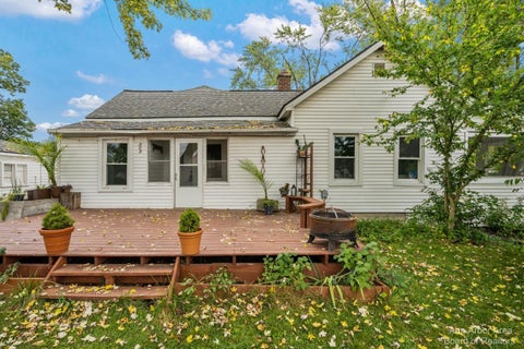 Photo for 909 N Prospect Road