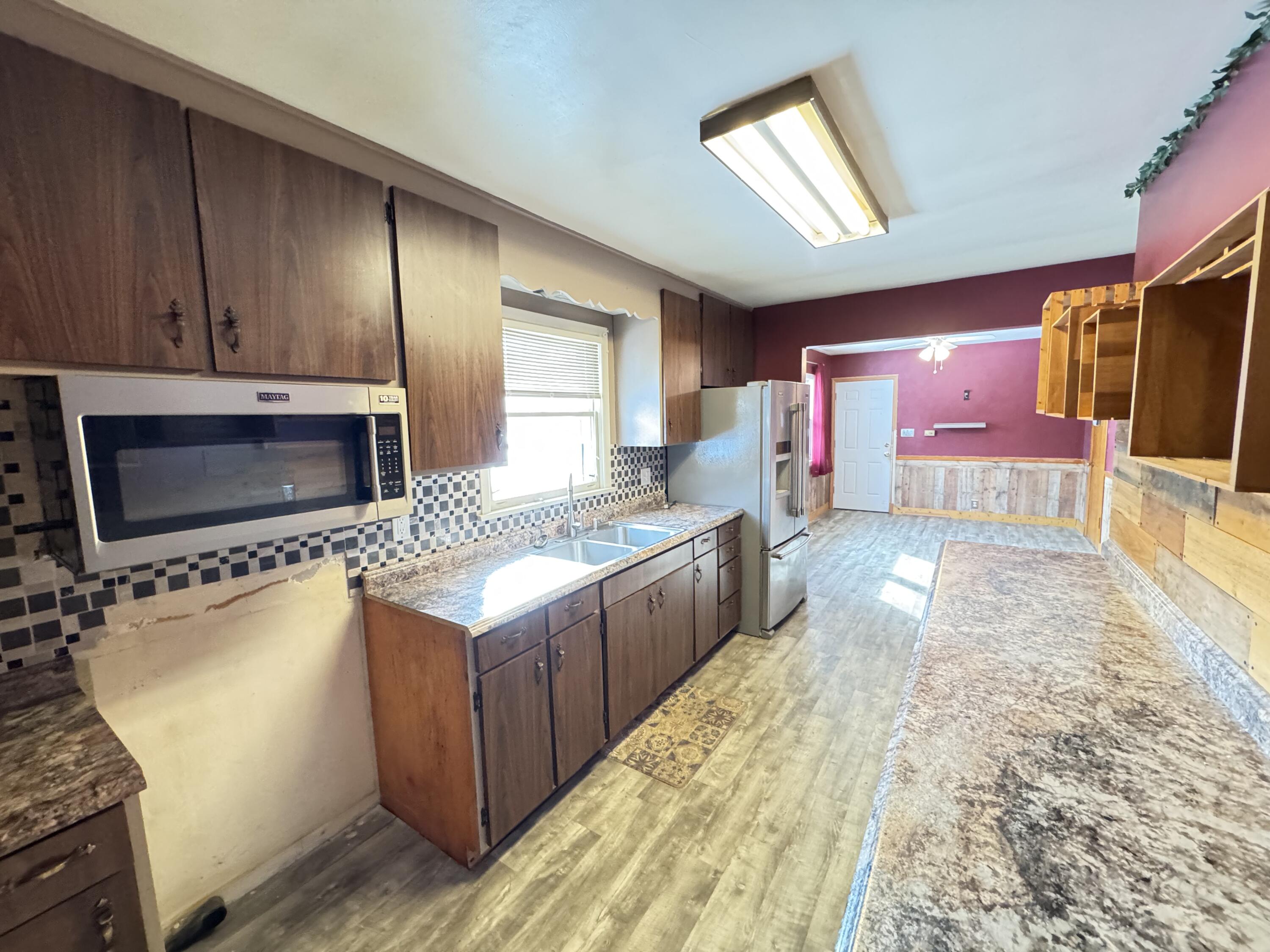 3334 W Glendora Road