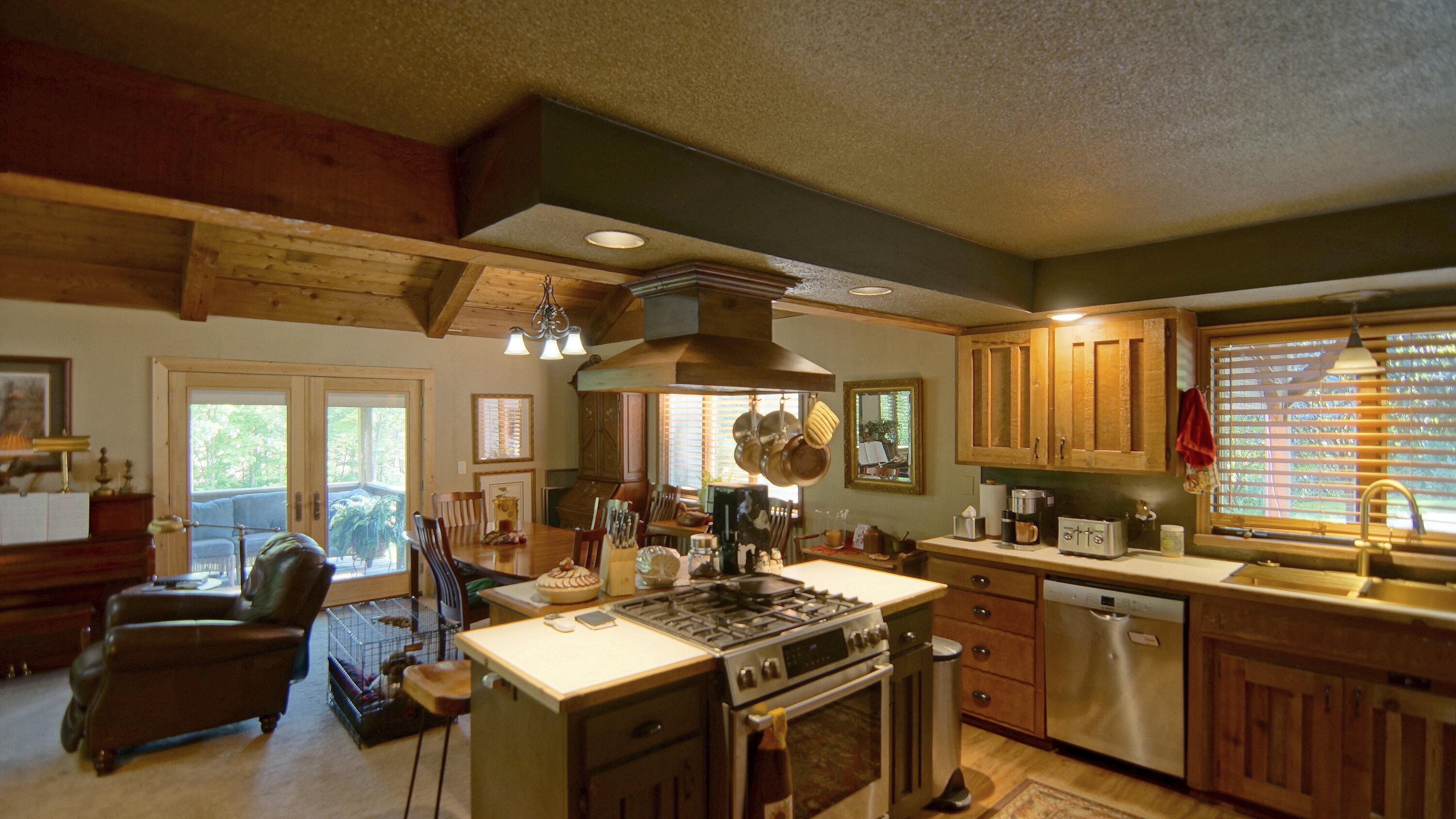 5835 Windy Acres Lane