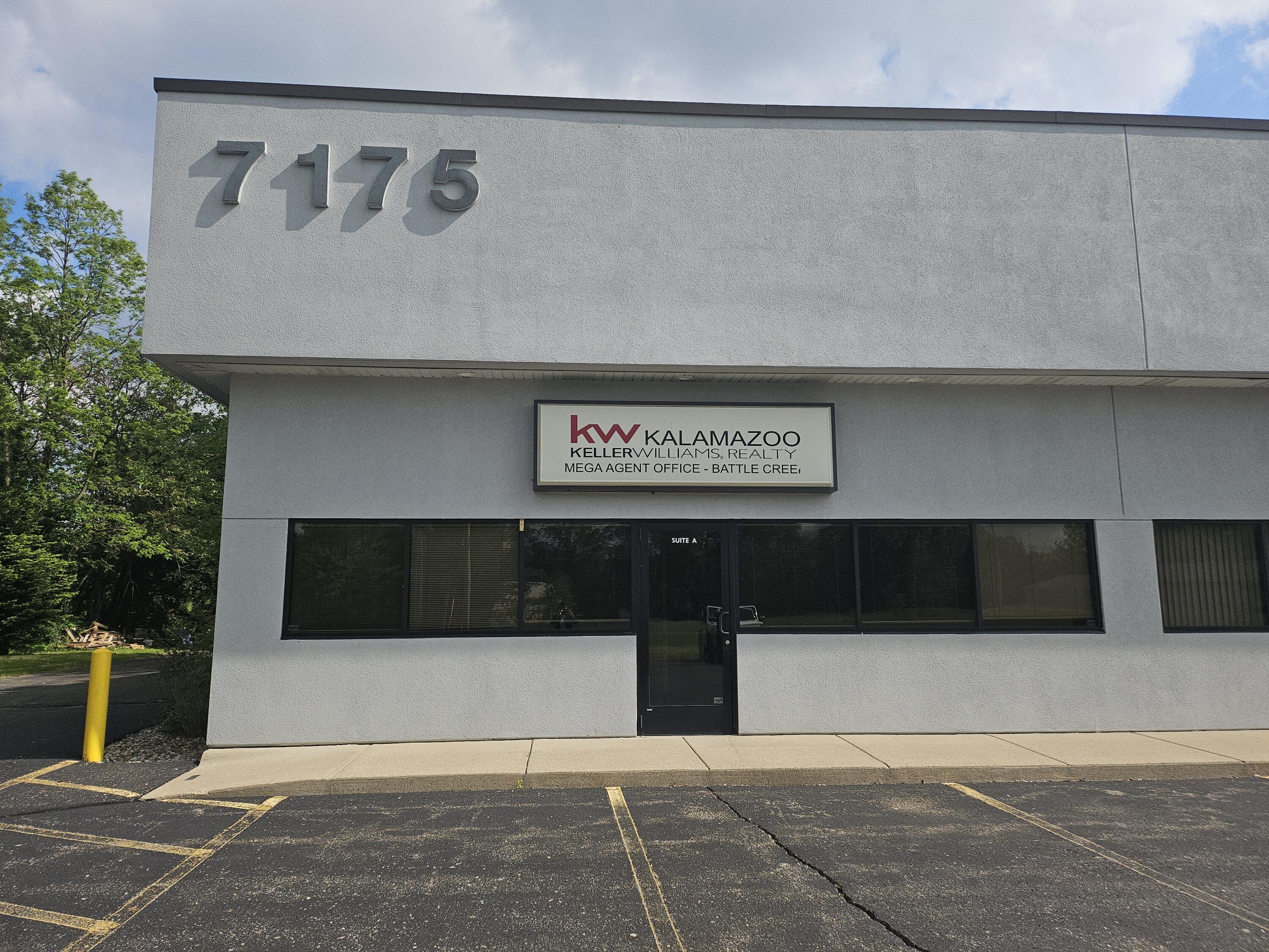 Battle Creek, Michigan 49014, United States, ,Residential,Pending,26846 Battle Creek, Michigan 49014, United States, ,Residential,Pending,26846