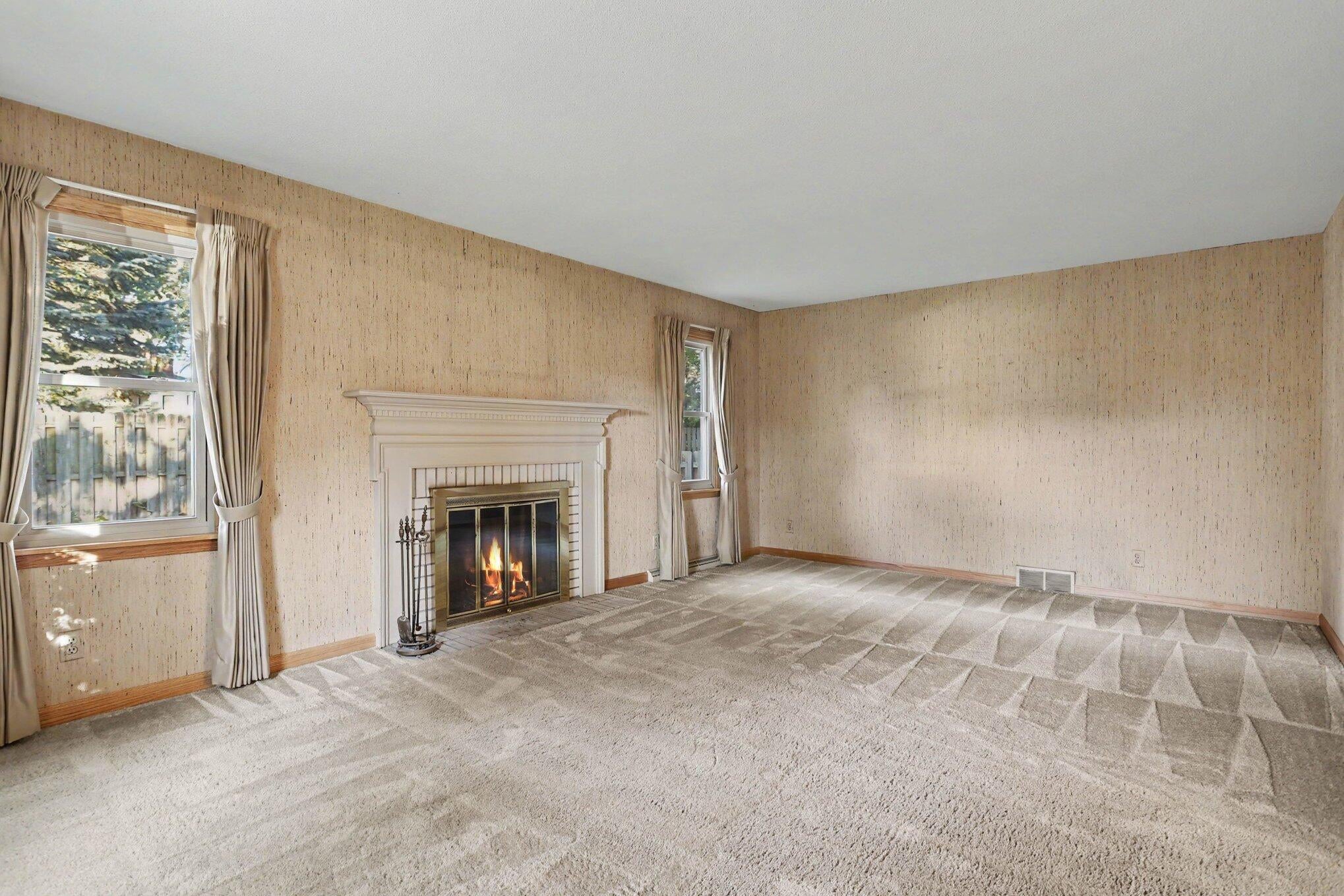 2689 Lake Bluff Terrace