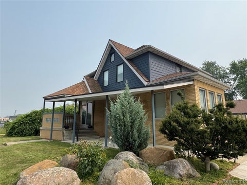 Photo for 2349 Washtenaw Avenue