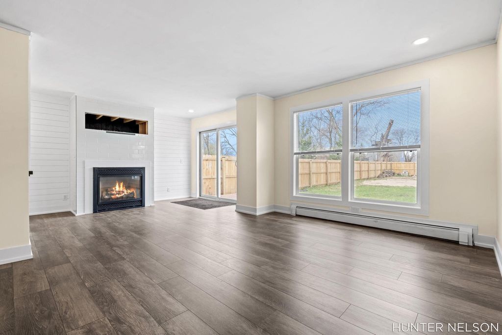 Photo of 175 E Commerce Street, Grant, MI 49327 (MLS # 26015410)