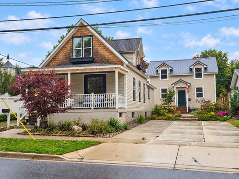 Photo for 411 & 413 Van Buren Street