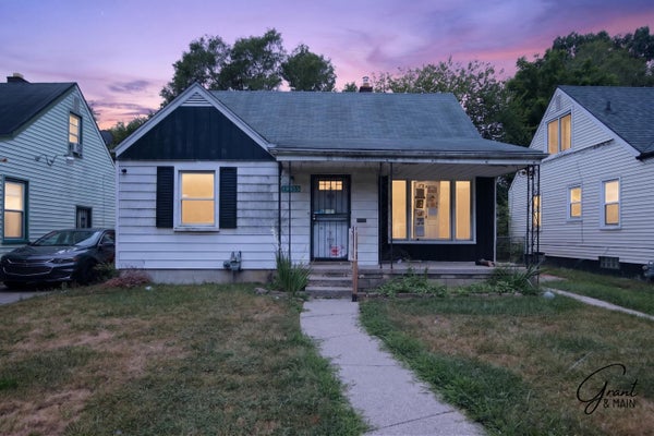 19335 TRINITY ST, DETROIT, MI 48219 - Image ea4e1e1839746ee8e10f2aaa9304501a/2834132880
