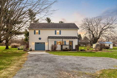 Photo of 7001 Jefferson Road, Brooklyn, MI 49230 (MLS # 26009923)