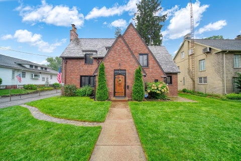 Photo for 1309 W Franklin Street