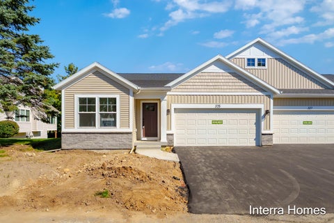 Photo for 325 Round Hill Road
