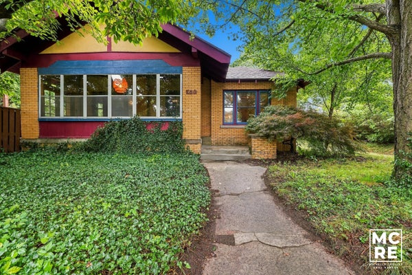 160 BURR OAK ST NE, GRAND RAPIDS, MI 49505 - Image eaa6dc868012473cced144d2502a536c/3401005255