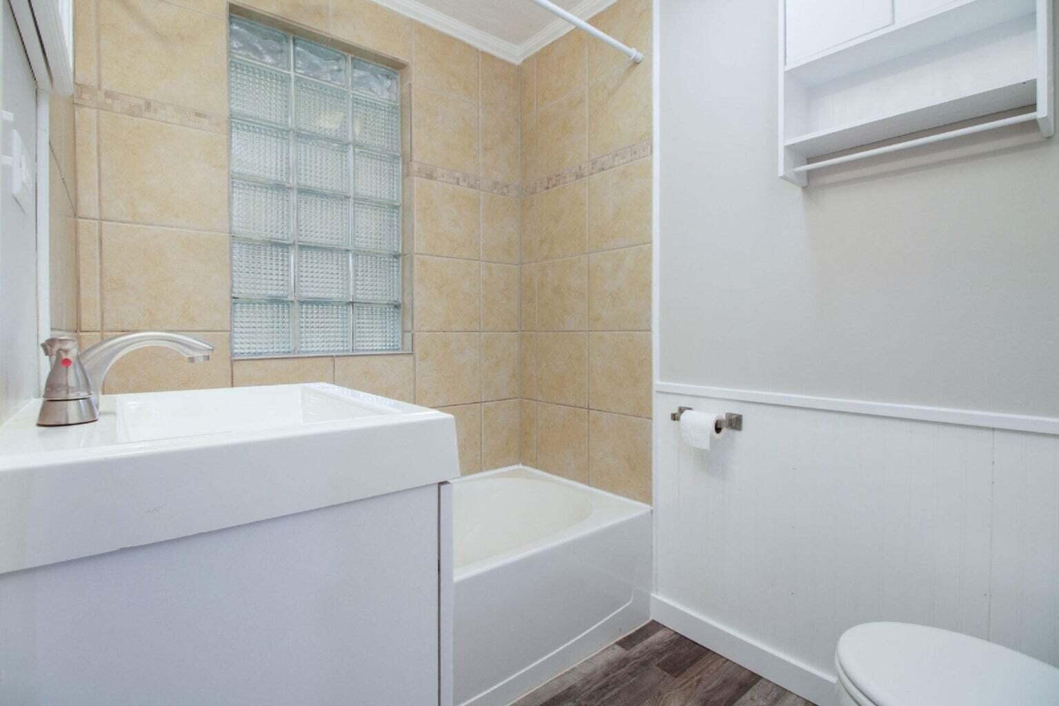 Portage, Michigan 49002, United States, 2 Bedrooms Bedrooms, ,1 BathroomBathrooms,Residential,Active,167911