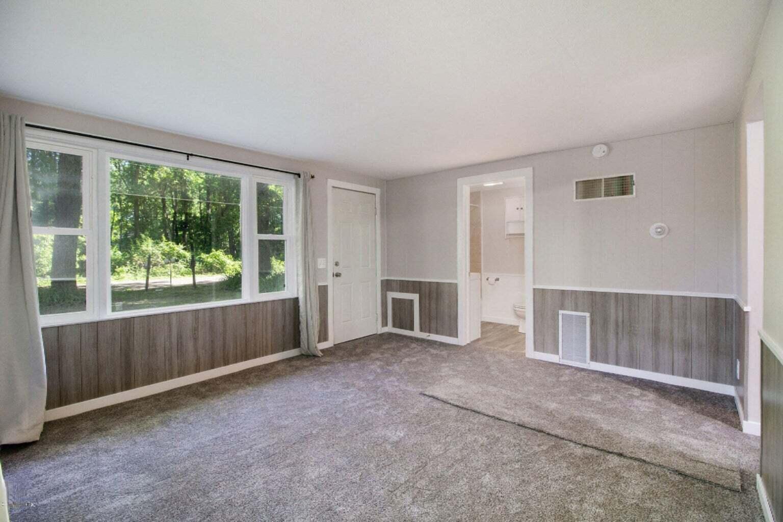 Portage, Michigan 49002, United States, 2 Bedrooms Bedrooms, ,1 BathroomBathrooms,Residential,Active,167911