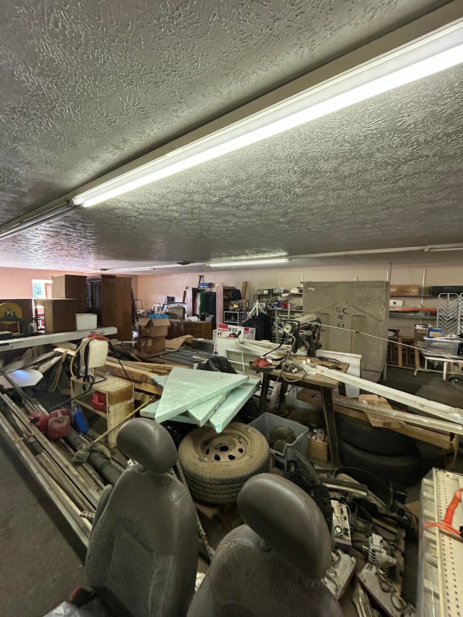 Listing 28