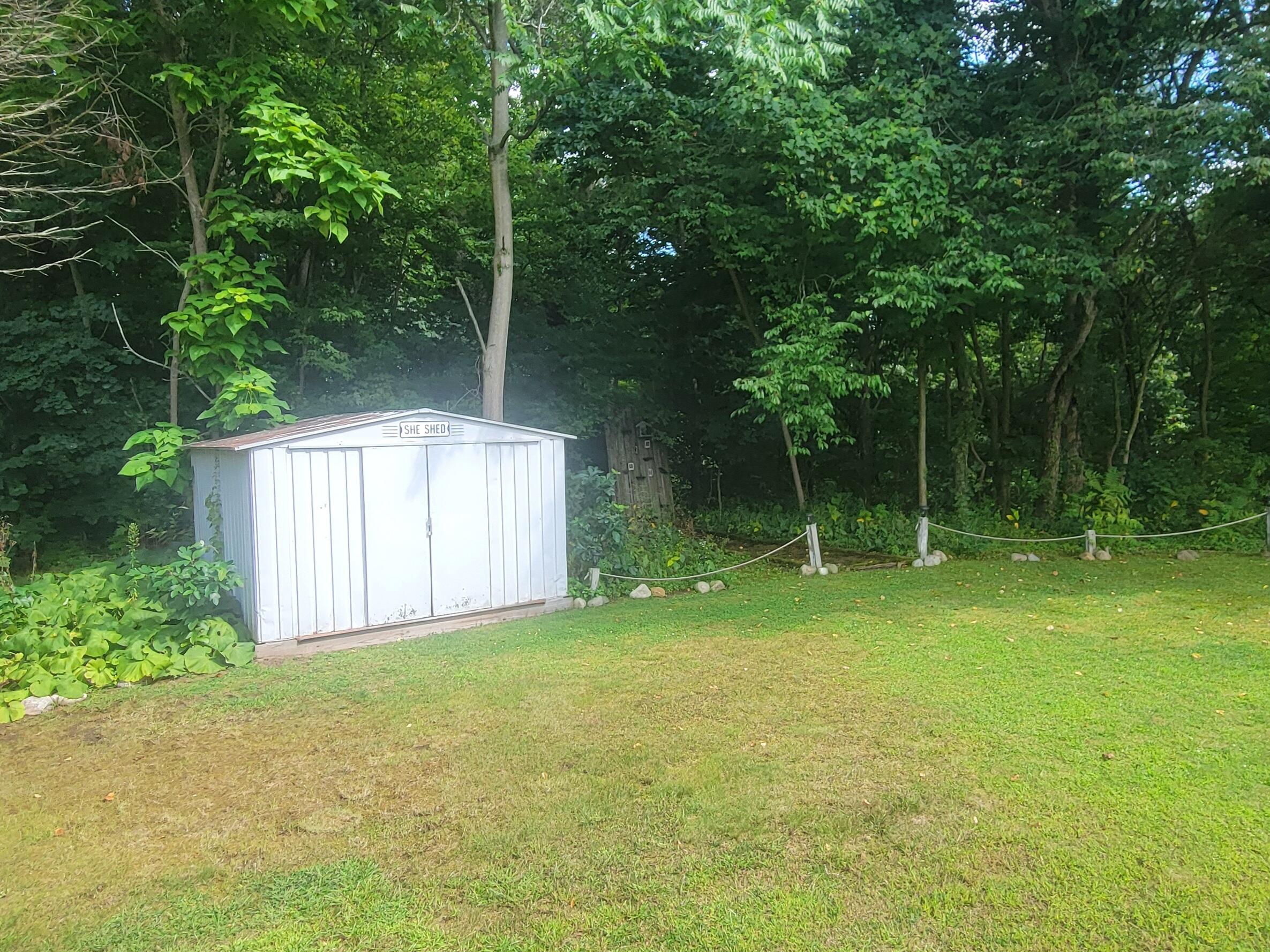 Allegan, Michigan 49010, United States, 3 Bedrooms Bedrooms, ,2 BathroomsBathrooms,Residential,Pending,114735