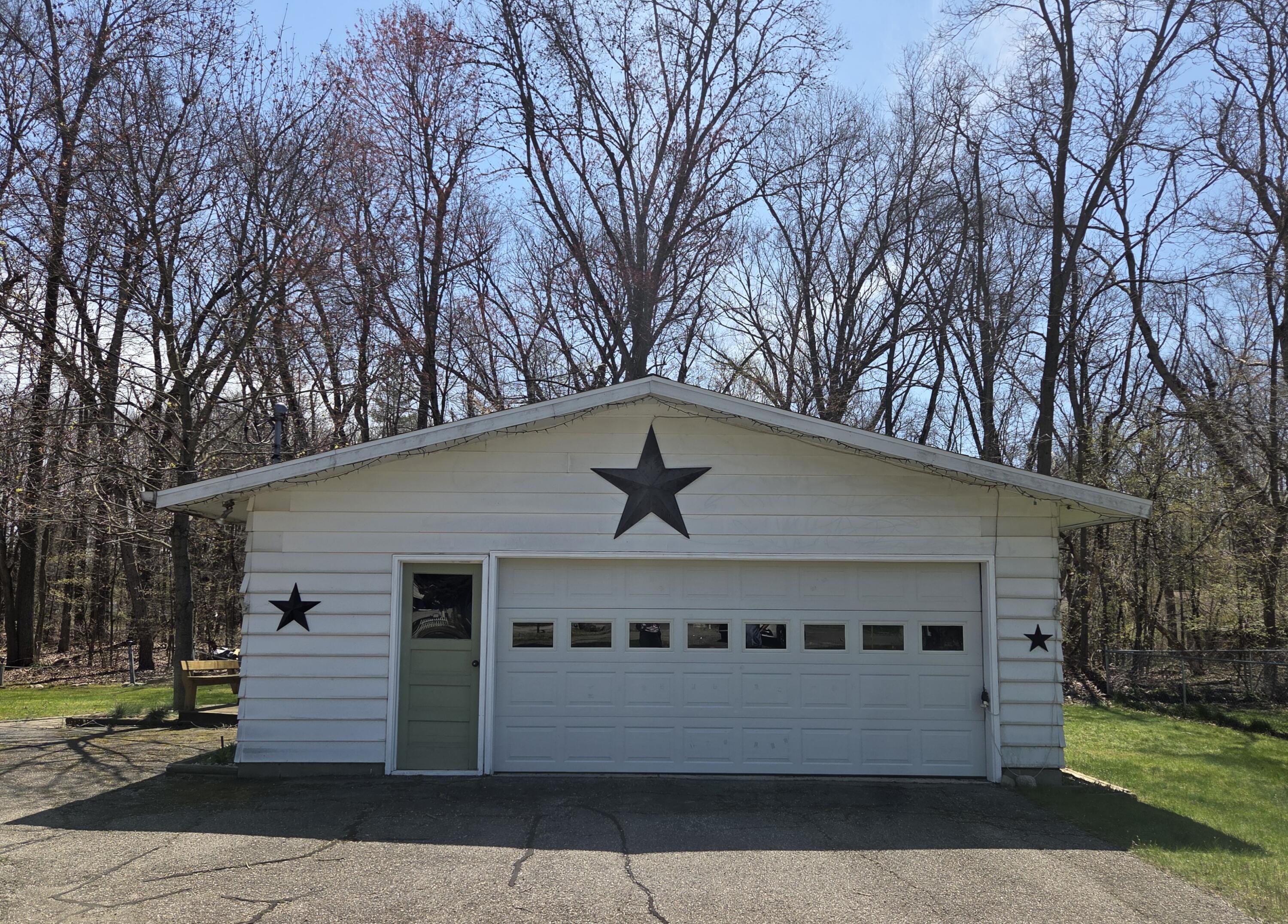 Allegan, Michigan 49010, United States, 3 Bedrooms Bedrooms, ,2 BathroomsBathrooms,Residential,Pending,114735