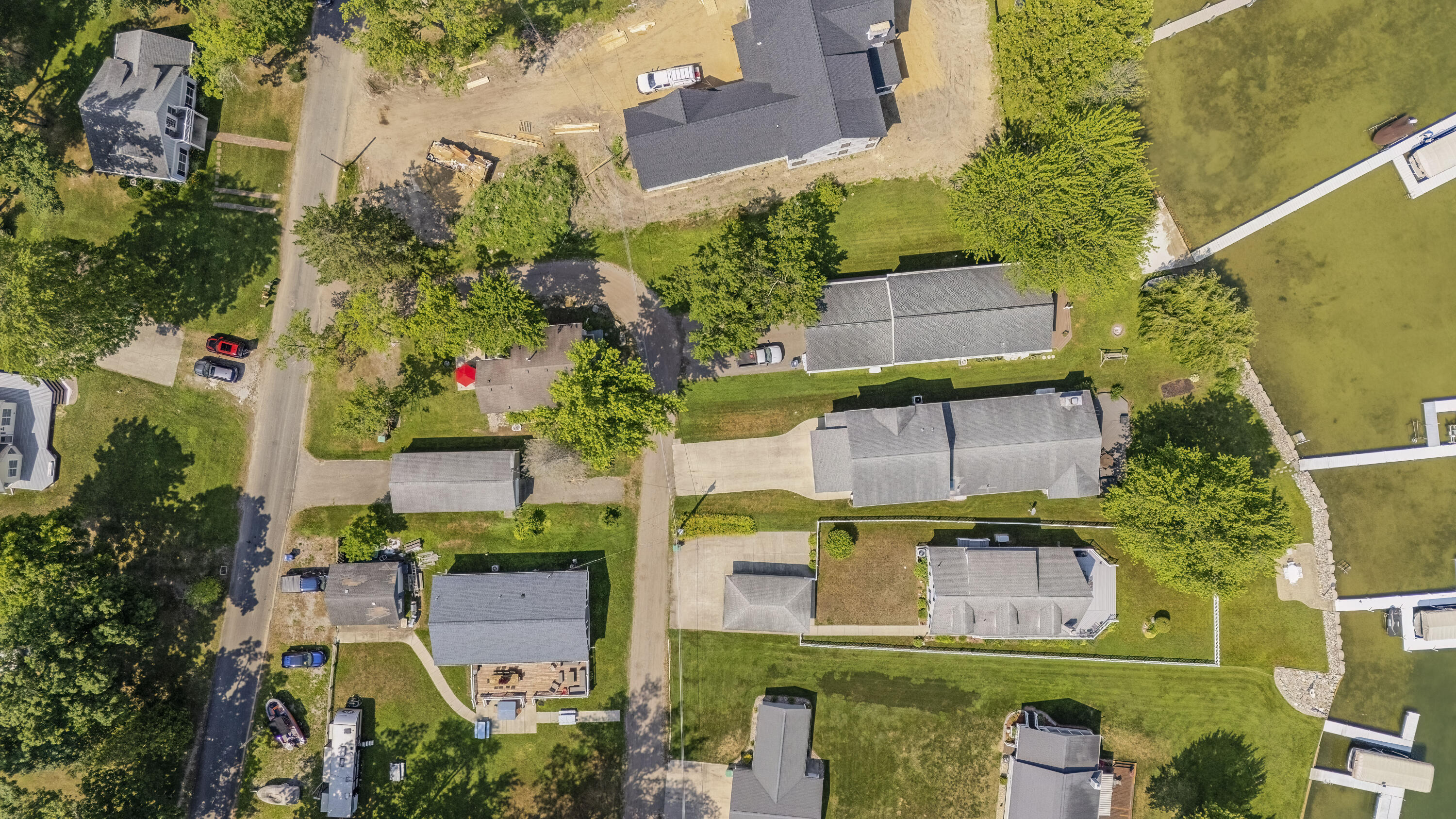 62560 Gilmore Avenue