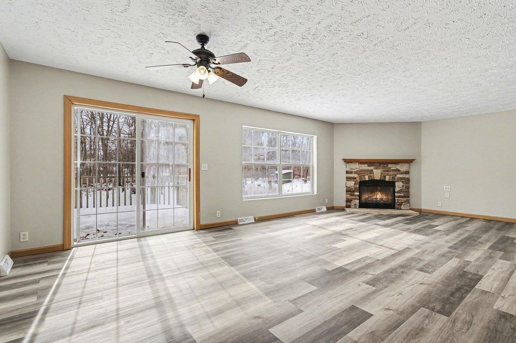 Photo of 1050 Pine Street, Niles, MI 49120 (MLS # 26005381)