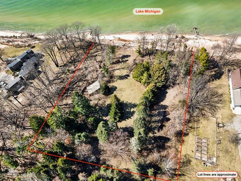 Photo of 4973 S Lakeshore Drive, Ludington, MI 49431 (MLS # 26015319)