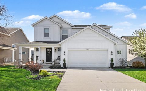 Photo of 5918 Farmview Drive, Allendale, MI 49401 (MLS # 26017609)