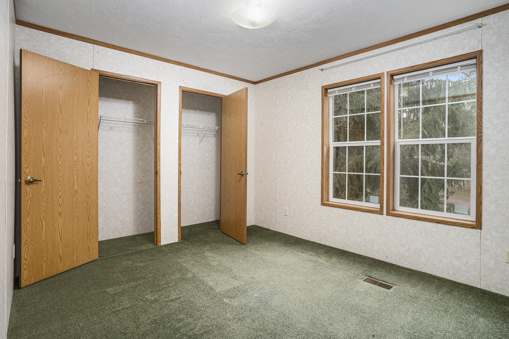 Bloomingdale, Michigan 49026, United States, 2 Bedrooms Bedrooms, ,2 BathroomsBathrooms,Residential,Active,94457