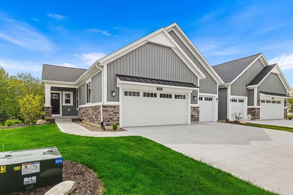 2553 RAVINES TRAIL DR SW, BYRON CENTER, MI 49315 - Image ebede702801dba5f4e90f5c28107e662/3675786285
