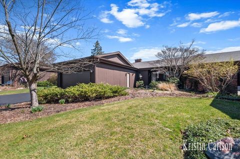 5970 Parview Drive SE Unit 34, Grand Rapids, MI 49546 - MLS#: 25014480