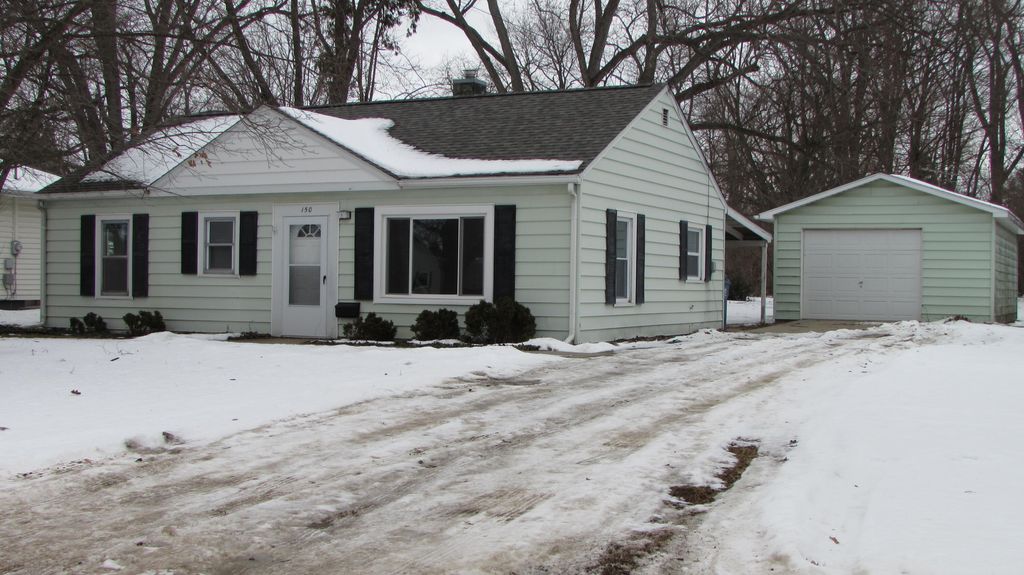 Photo of 150 W Clarke Avenue W, Coldwater, MI 49036 (MLS # 26005273)