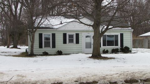 Photo of 150 W Clarke Avenue W, Coldwater, MI 49036 (MLS # 26005273)