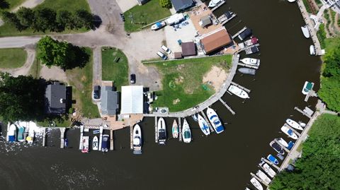 Condominium in South Haven MI C1 Bailey Avenue 20.jpg