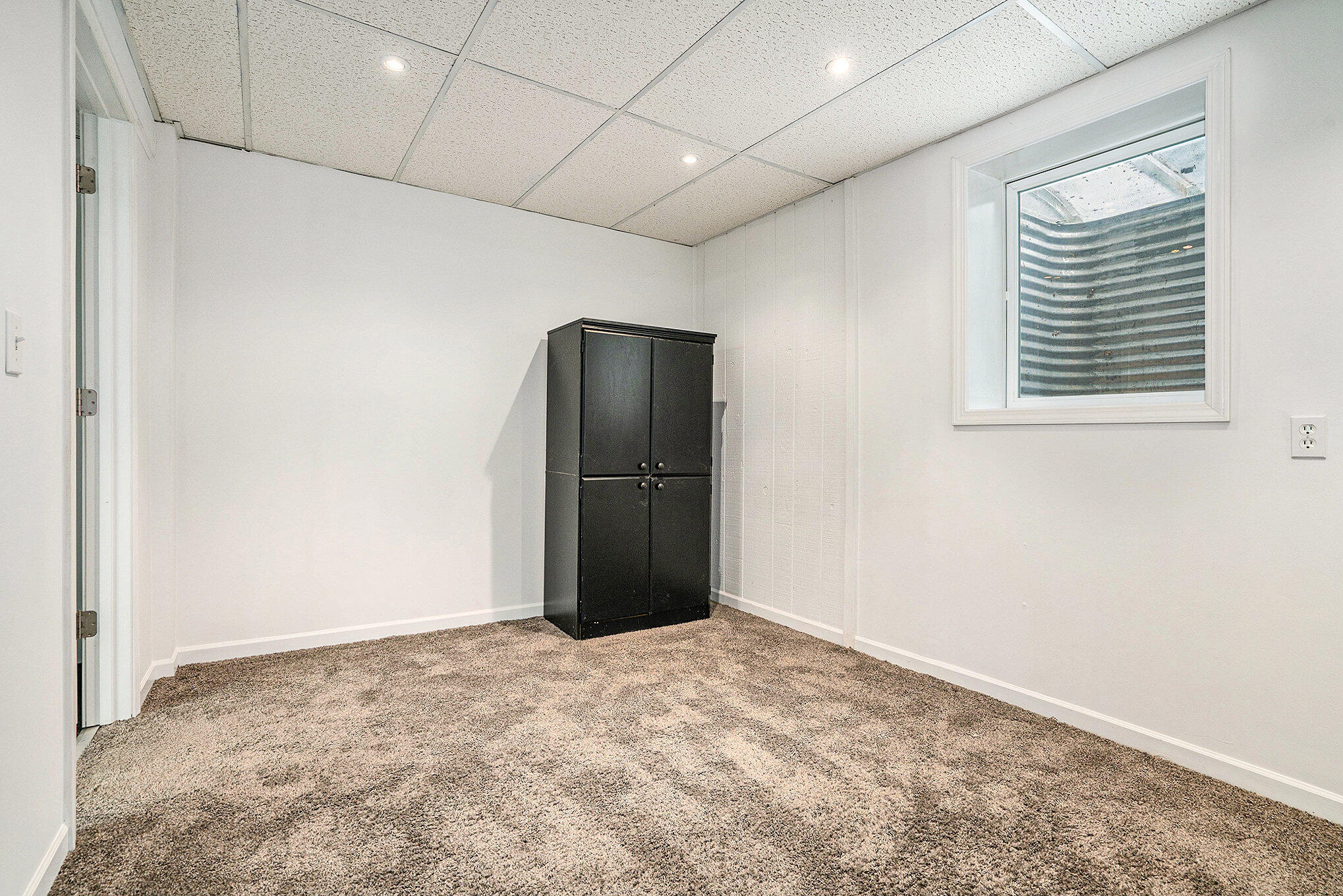 Constantine, Michigan 49042, United States, 4 Bedrooms Bedrooms, ,2 BathroomsBathrooms,Residential,Active,196396