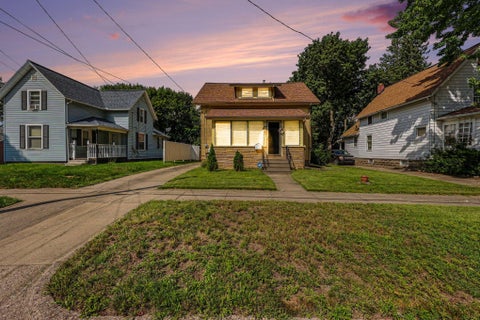 Photo for 182 W Mansion Street W