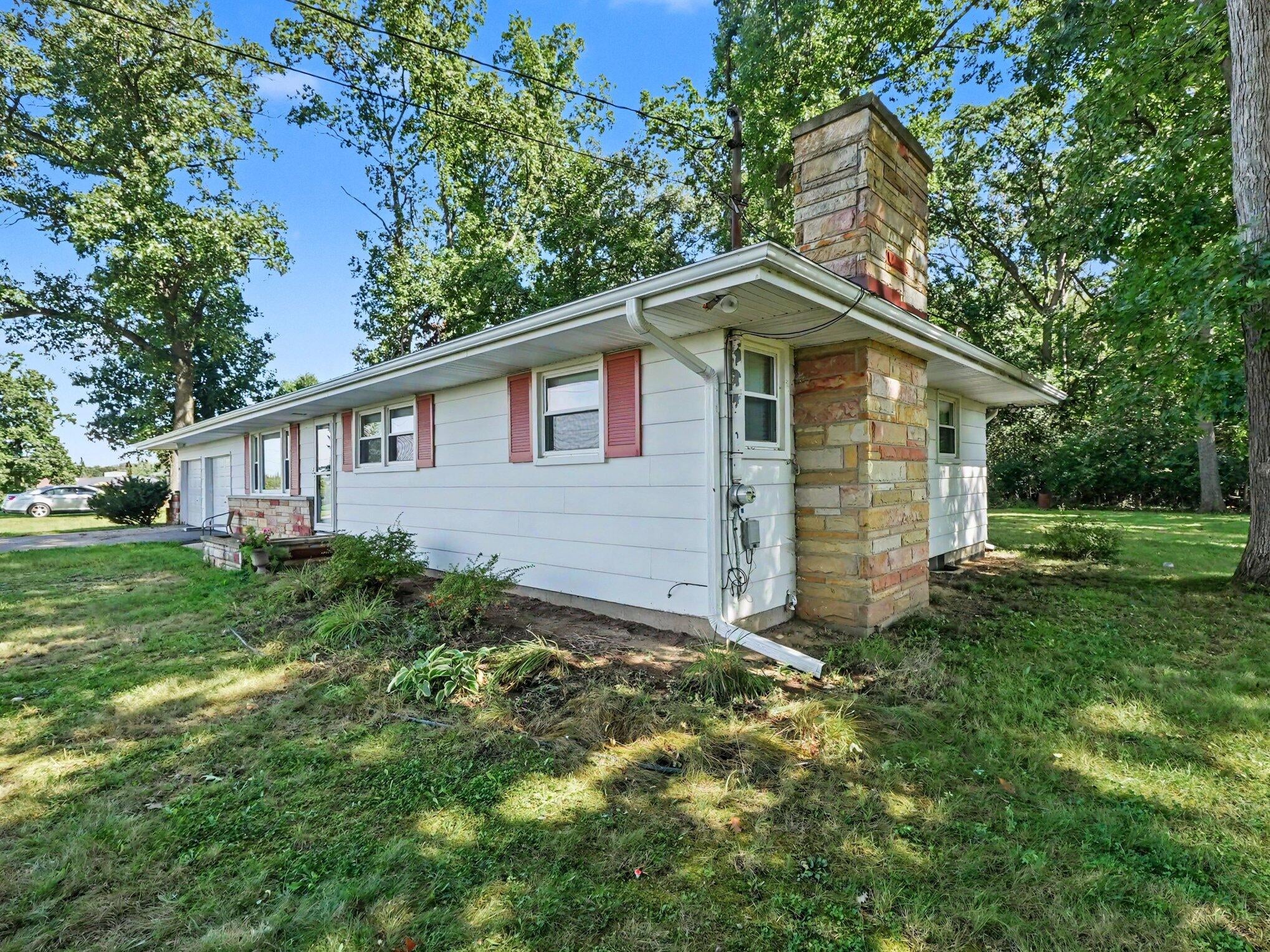 1137 Maynard Avenue - Photo 3