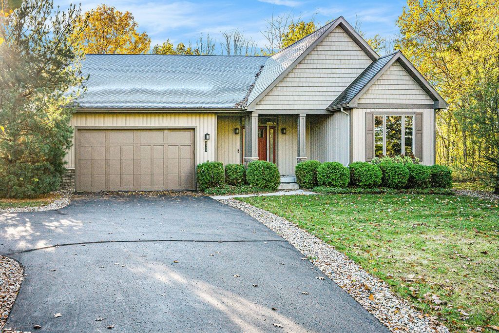 Photo of 3378 Autumn Trail, Allegan, MI 49010 (MLS # 25056360)