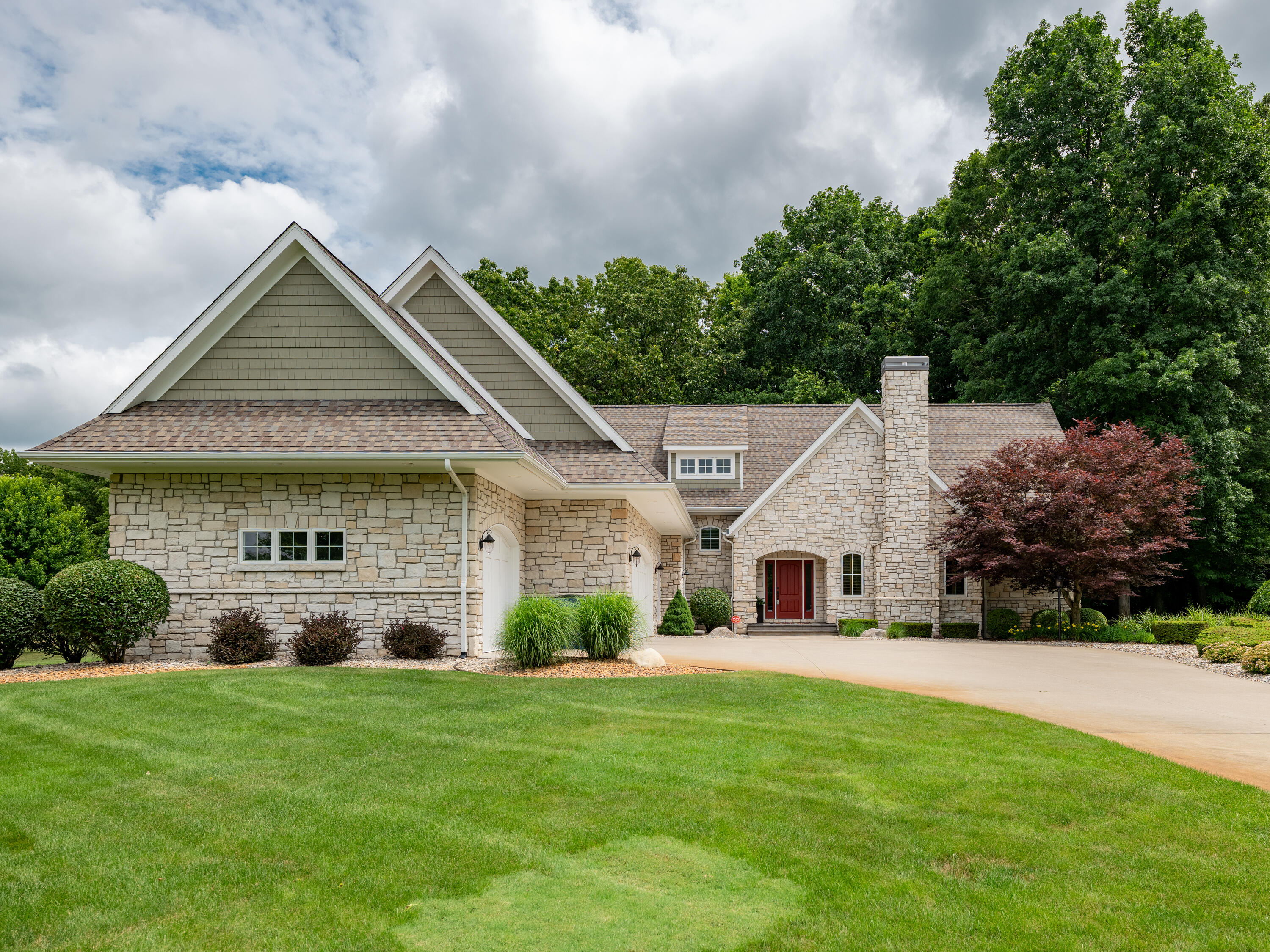 29214 Heritage Lane
